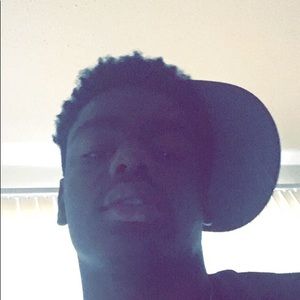 Meet your Posher, Cameron